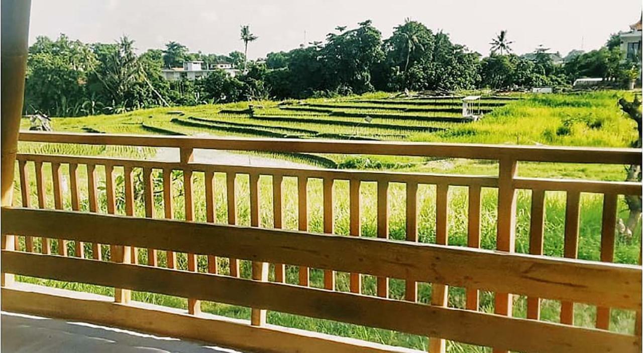 Castaway Hostel Canggu Dış mekan fotoğraf